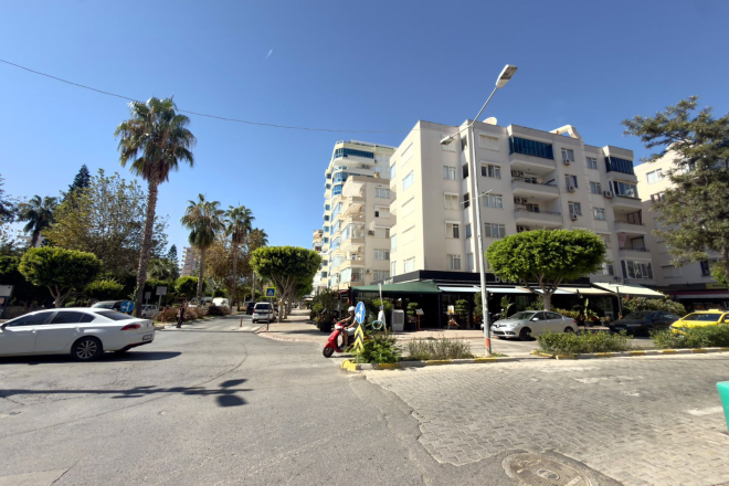Furnished 1-Bedroom Apartment in Mahmutlar — 200 Metres from the Sea