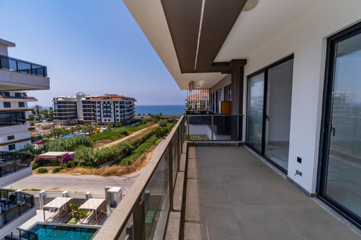 Penthouse — Kestel · R24-5635 — photo 25